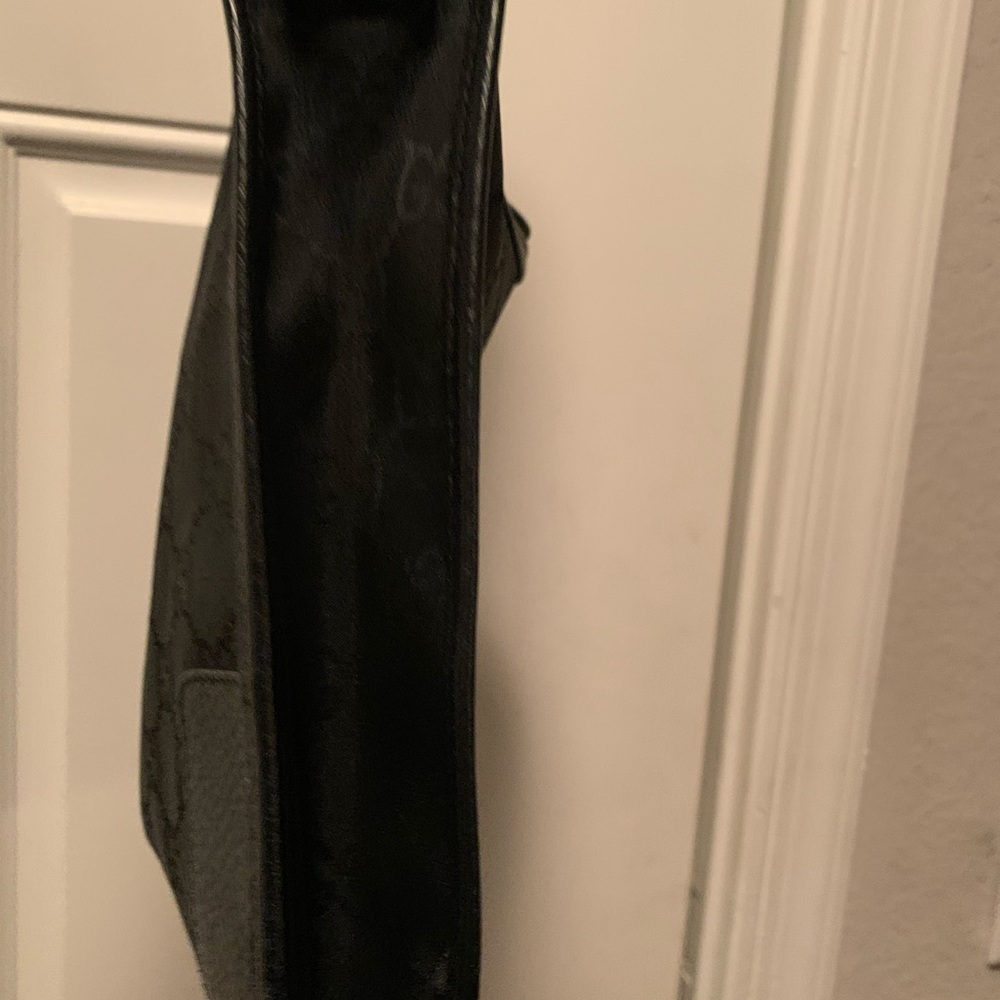 Gucci Great Condition Authentic - image 3
